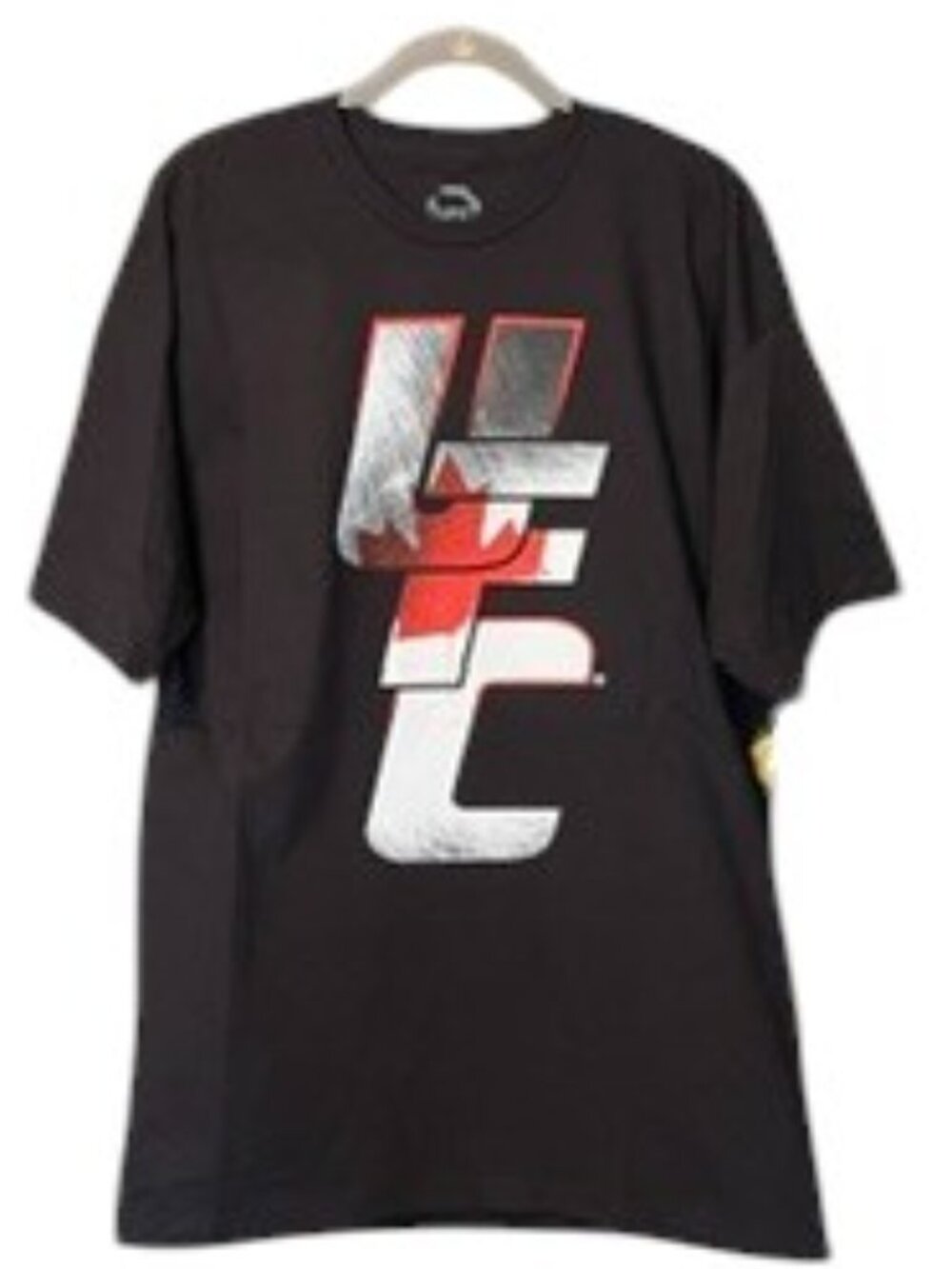 UFC Ultimate Fighting Championship T-Shirt With Canadian Maple Leaf Design NWT